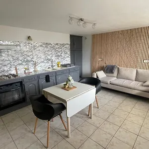 Appartement Avec Petit Jardin, Bagnères-de-Bigorre